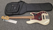 Load image into Gallery viewer, FENDER PLAYER PLUS PRECISION BASS IN OLYMPIC PEARL PJ Noiseless Active/Passive Pickups
