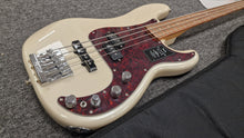 Load image into Gallery viewer, FENDER PLAYER PLUS PRECISION BASS IN OLYMPIC PEARL PJ Noiseless Active/Passive Pickups
