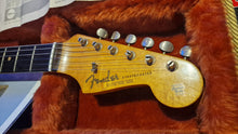 Load image into Gallery viewer, 1962 Fender Stratocaster Fiesta Red Hank Marvin Vintage &#39;60s American Electric Guitar 1 owner since 1986!
