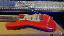 Load image into Gallery viewer, 1962 Fender Stratocaster Fiesta Red Hank Marvin Vintage &#39;60s American Electric Guitar 1 owner since 1986!
