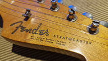 Load image into Gallery viewer, 1962 Fender Stratocaster Fiesta Red Hank Marvin Vintage &#39;60s American Electric Guitar 1 owner since 1986!
