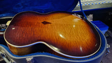 Load image into Gallery viewer, 1938 Gibson Super 400 Archtop Jazz Artist Owned Custom Shop Pre-War Kalamazoo Guitar 1 of 401 EVER!
