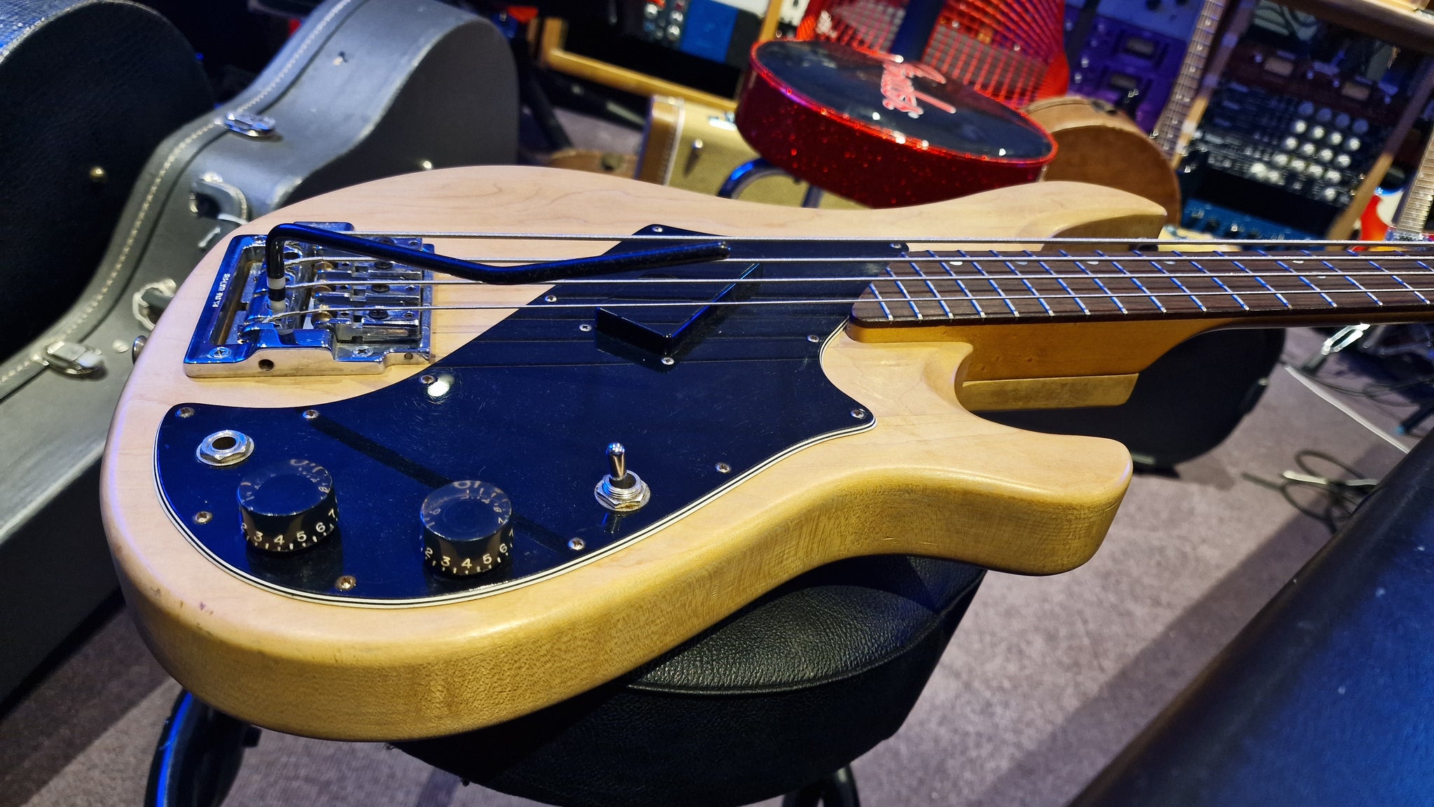 Gibson Victory Bass 1981 Vintage 4 String USA Kahler Tremolo