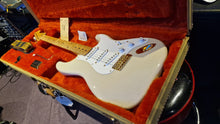 Load image into Gallery viewer, 1988 Fender Custom Shop &#39;57 Mary Kaye Stratocaster Masterbuilt by John Page Mike Sevens
