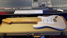 Load image into Gallery viewer, 1988 Fender Custom Shop &#39;57 Mary Kaye Stratocaster Masterbuilt by John Page Mike Sevens
