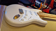 Load image into Gallery viewer, 1988 Fender Custom Shop &#39;57 Mary Kaye Stratocaster Masterbuilt by John Page Mike Sevens
