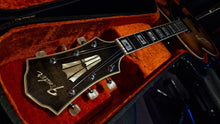 Load image into Gallery viewer, Fender Montego 1970 Archtop Custom Shop Jazz Guitar Sunburst - LTD Less than 100 ever made!
