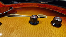 Load image into Gallery viewer, Fender Montego 1970 Archtop Custom Shop Jazz Guitar Sunburst - LTD Less than 100 ever made!
