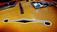 Load image into Gallery viewer, Fender Montego 1970 Archtop Custom Shop Jazz Guitar Sunburst - LTD Less than 100 ever made!
