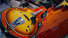Load image into Gallery viewer, Fender Montego 1970 Archtop Custom Shop Jazz Guitar Sunburst - LTD Less than 100 ever made!
