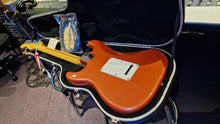 Load image into Gallery viewer, Fender American Standard FSR 2001 Limited Edition 1 of 100 Coral Metallic RARE Electric Guitar USA Strat BRAND NEW
