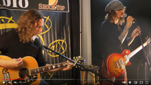 Load image into Gallery viewer, Gibson SJ-200 Guitar Owned By The Darkness Christmas Time Music Video!
